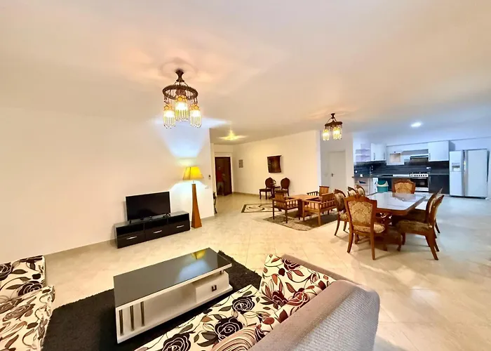 Daire Spacious 3br - Al Dora Resort, Hurgada