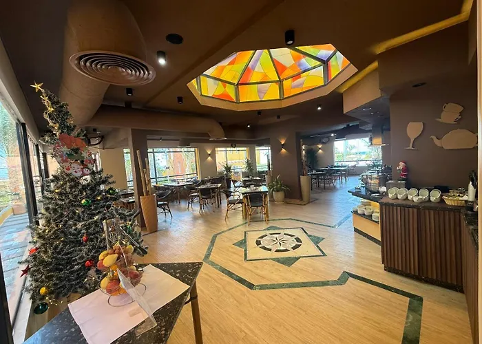 Spacious 3br - Al Dora Resort,