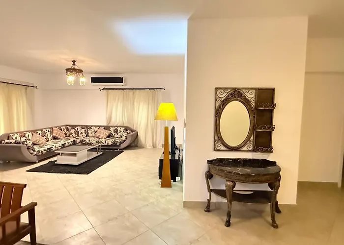 Spacious 3br - Al Dora Resort, Daire *