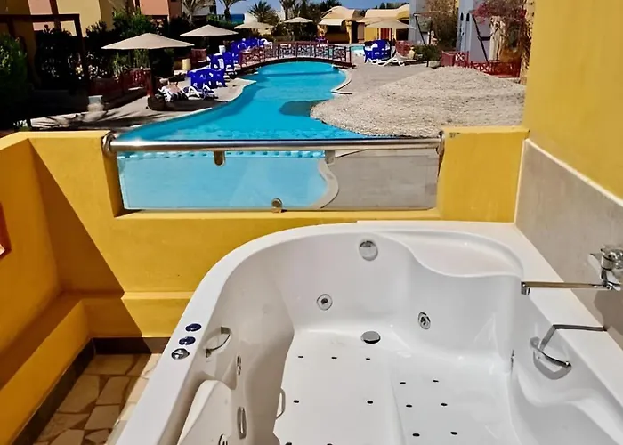 Daire Spacious 3br - Al Dora Resort,